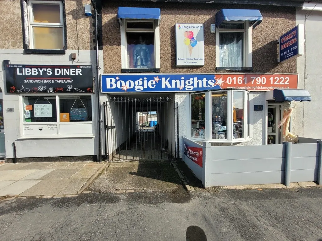 36 Worsley Road North, Manchester, Greater Manchester M28 3GW