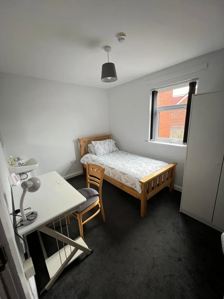 Armley Manor, Mistress Lane, Leeds, West Yorkshire LS12 2HL