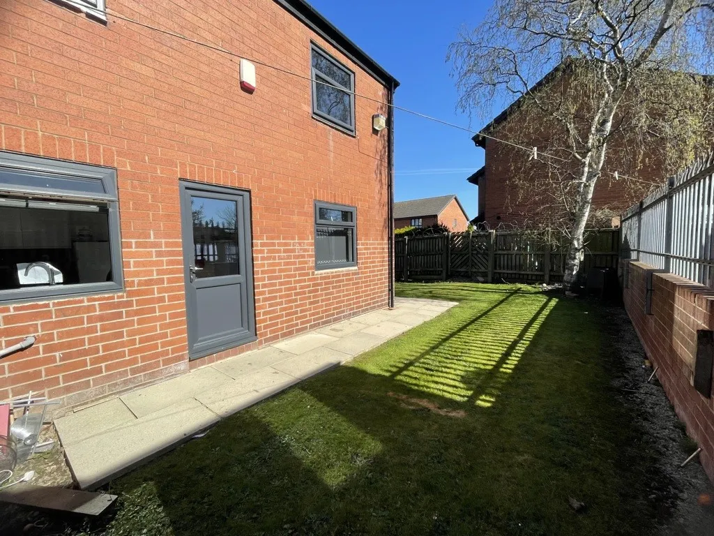 Armley Manor, Mistress Lane, Leeds, West Yorkshire LS12 2HL