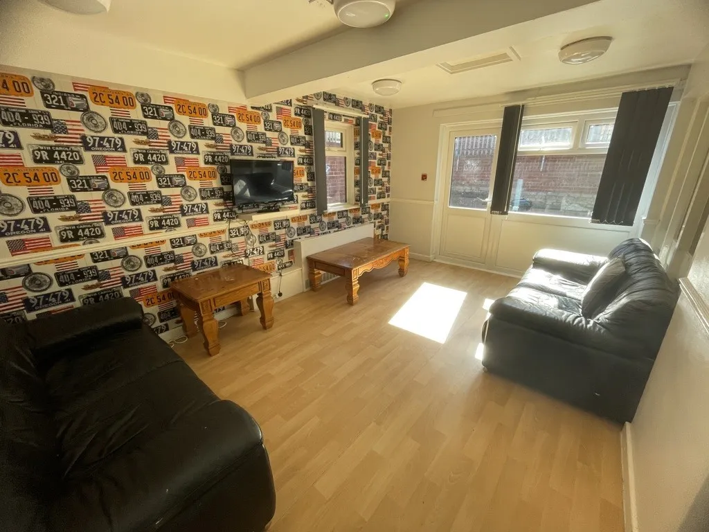 Armley Manor, Mistress Lane, Leeds, West Yorkshire LS12 2HL