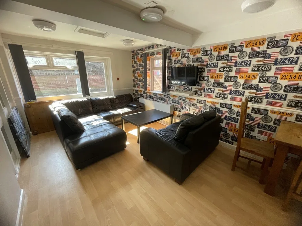 Armley Manor, Mistress Lane, Leeds, West Yorkshire LS12 2HL