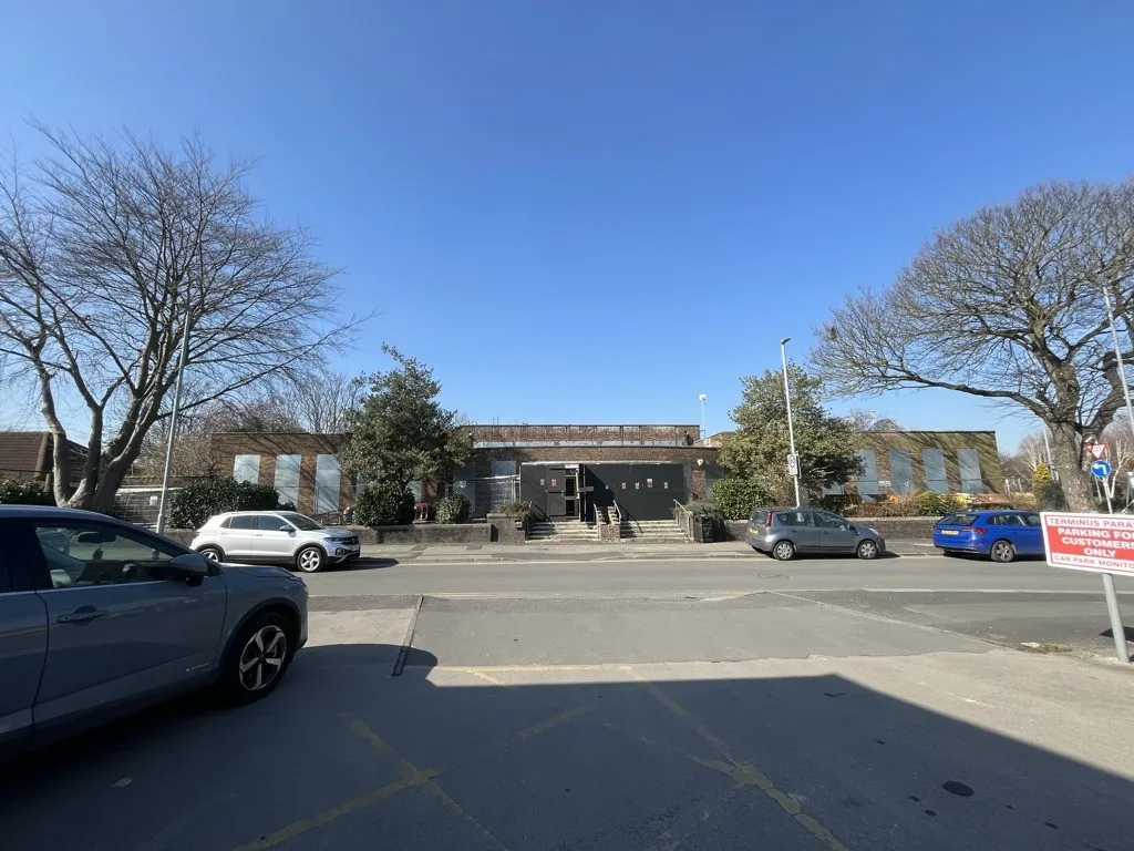 Former Crossgates Library, Farm Road, Leeds, West Yorkshire, LS15 7LB