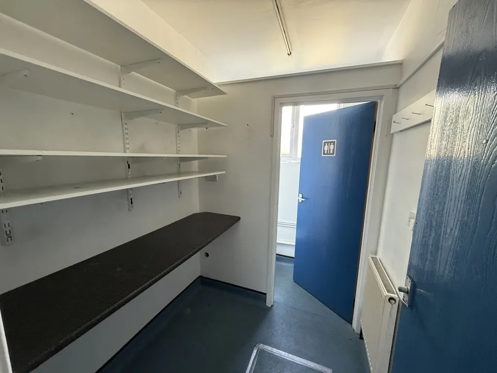 177/177a White Lane, Gleadless, Sheffield, South Yorkshire, S12 3GF