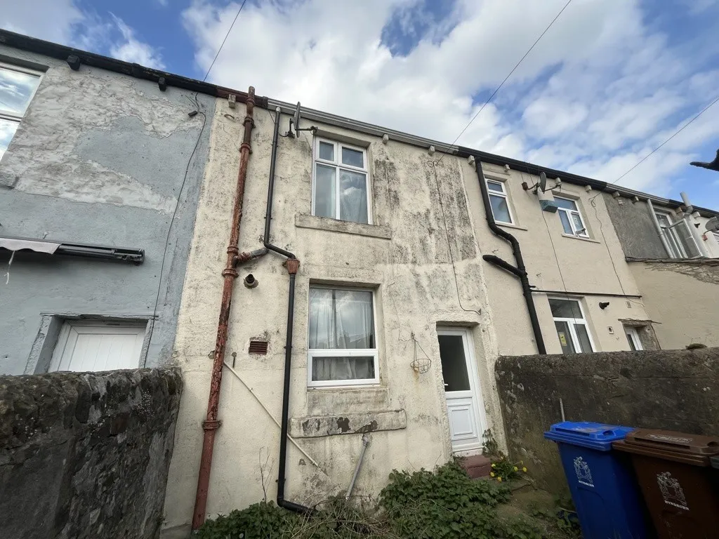 13 Whalley Road, Clayton le Moors, Accrington, Lancashire, BB5 5EE