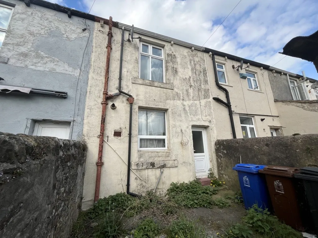 13 Whalley Road, Clayton le Moors, Accrington, Lancashire, BB5 5EE
