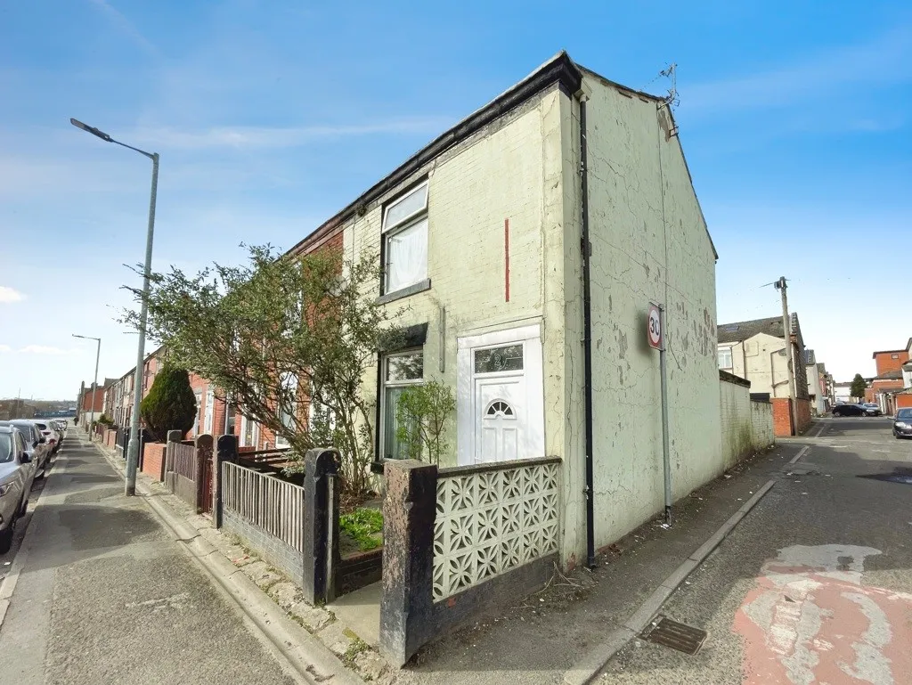 2 Birch Street, Bury, Lancashire, BL9 5AL