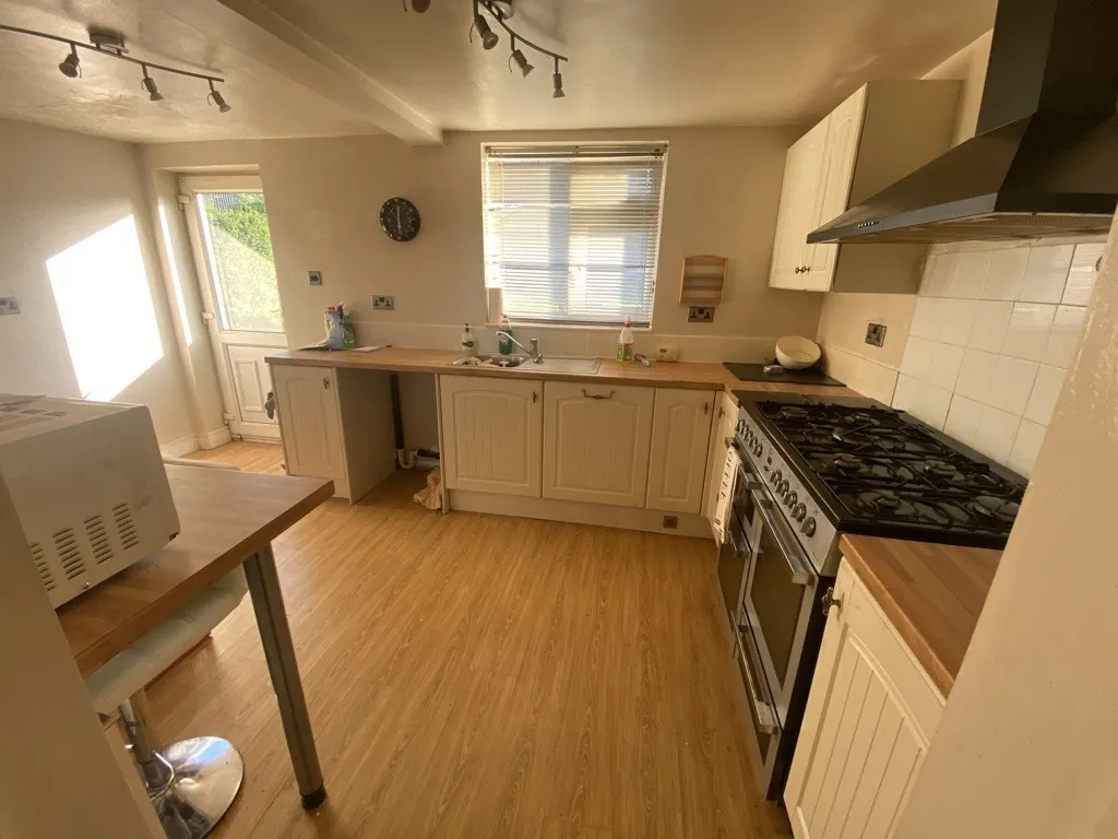 26 Roman Crescent, Rawmarsh, Rotherham, South Yorkshire, S62 7EY