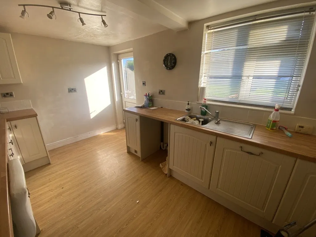 26 Roman Crescent, Rawmarsh, Rotherham, South Yorkshire, S62 7EY