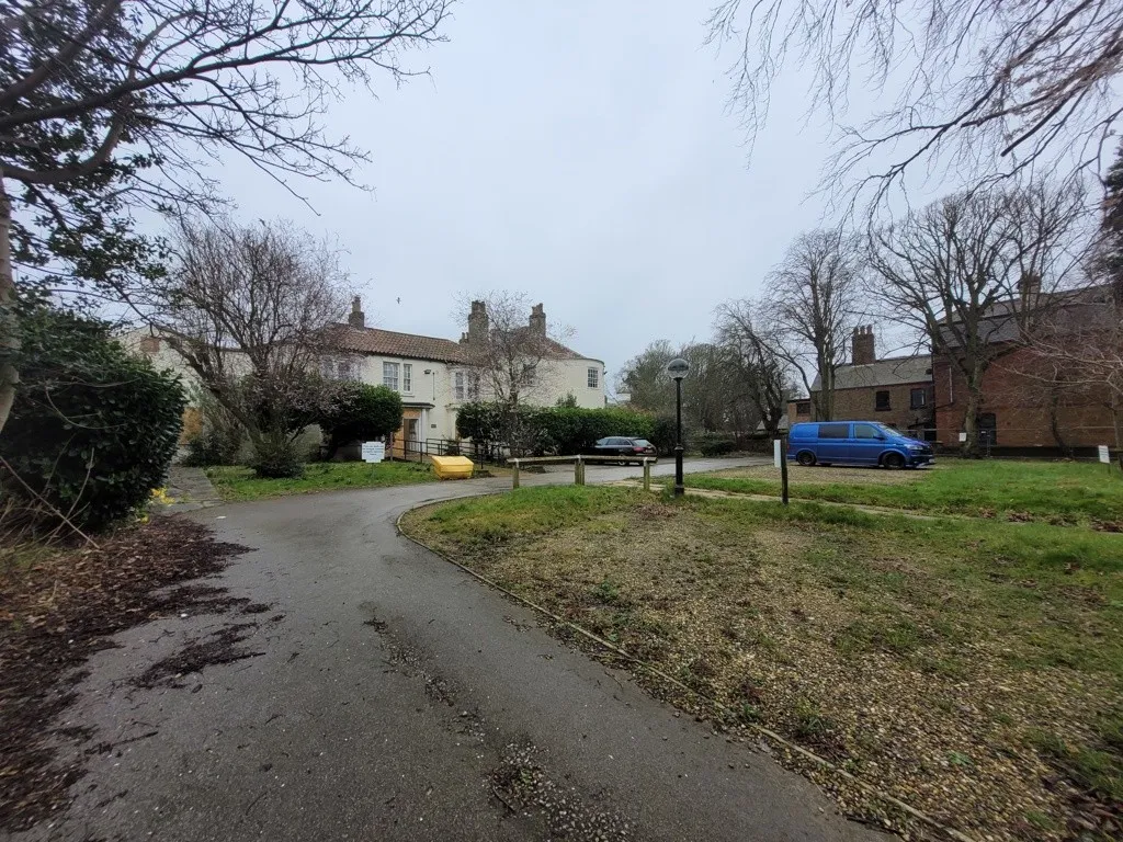 Field House Surgery, Victoria Road, Bridlington, East Riding Of Yorkshire, YO15 2AT