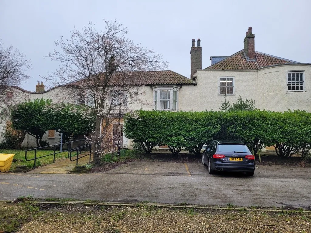 Field House Surgery, Victoria Road, Bridlington, East Riding Of Yorkshire, YO15 2AT
