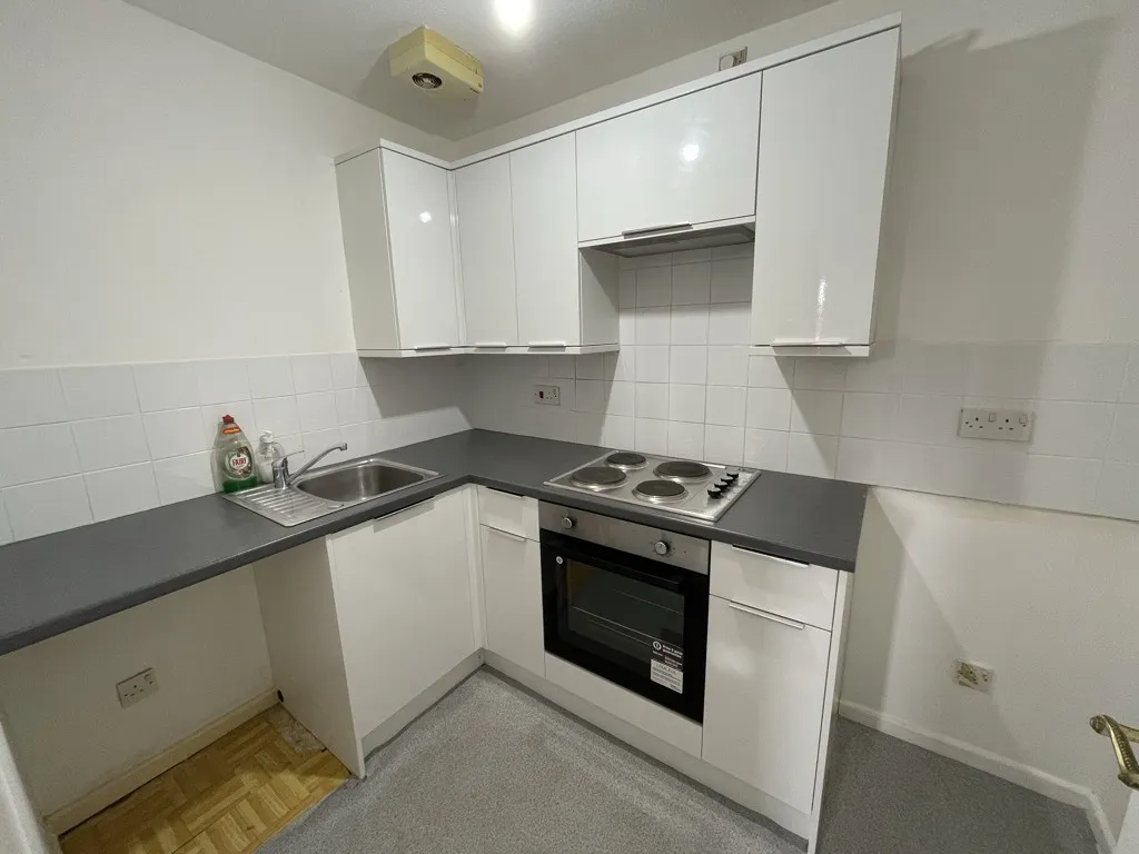 Flat 12, Lever House, Moorfield Chase, Farnworth, Bolton, Lancashire, BL4 9DW