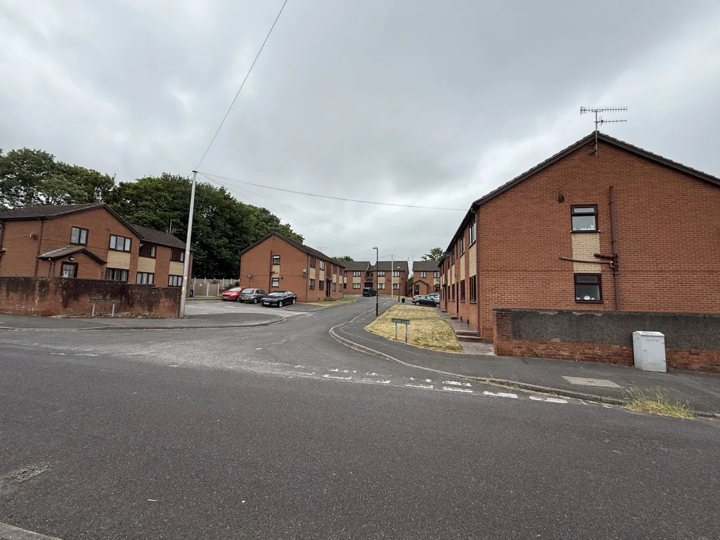Ground Rents At Alford Close & Baycliffe Drive , Chesterfield, Derbyshire, S40 1YP