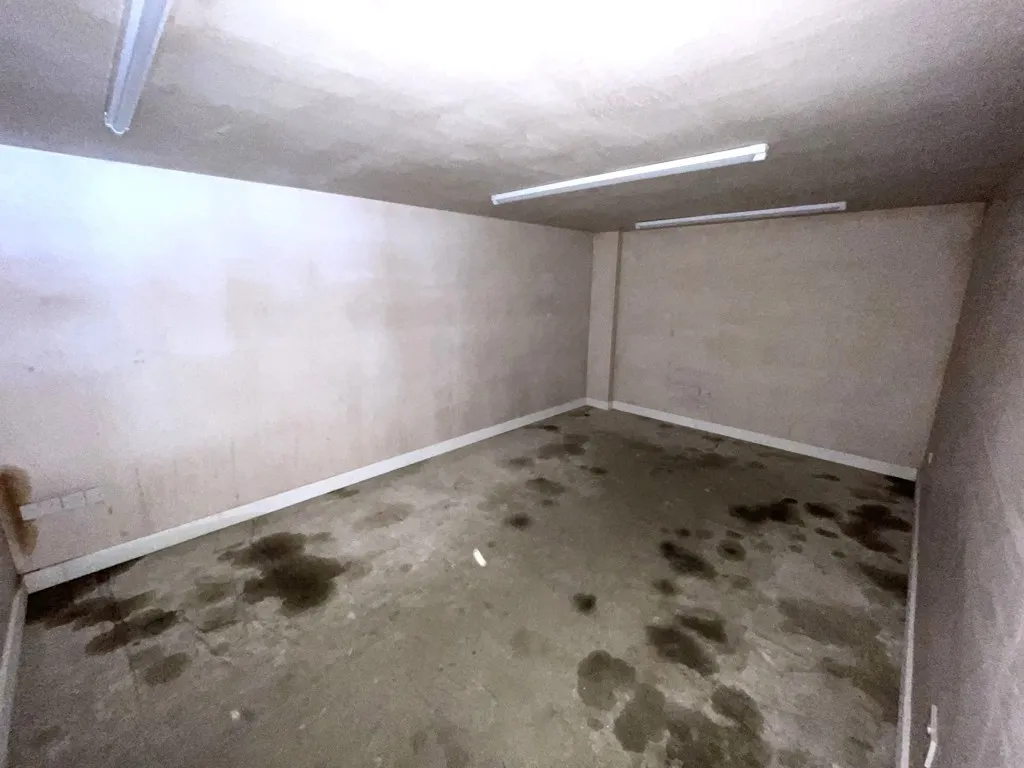 71 Huddersfield Road, Elland, West Yorkshire, HX5 9AA