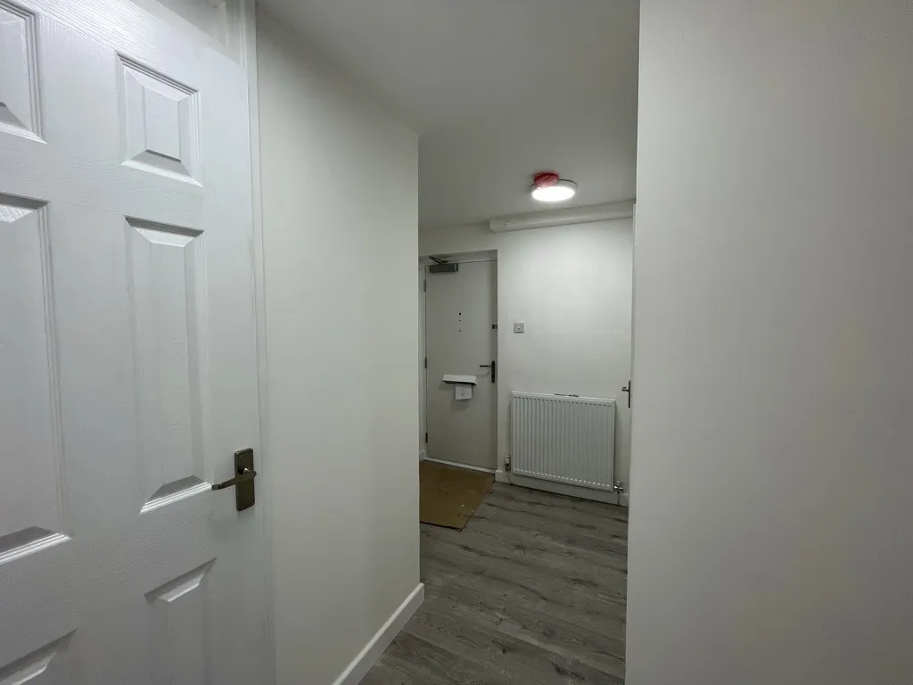 17 Montrose Court, Chester, Cheshire, CH4 8BD