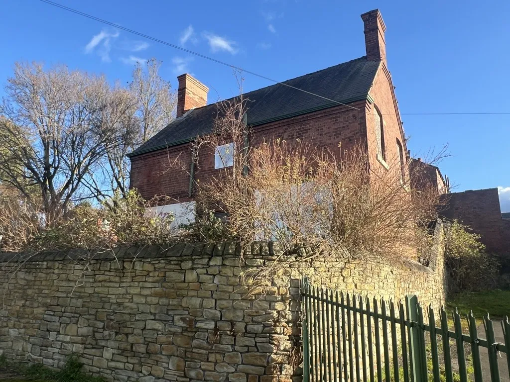212 Darnall Road, Sheffield, South Yorkshire, S9 5AF