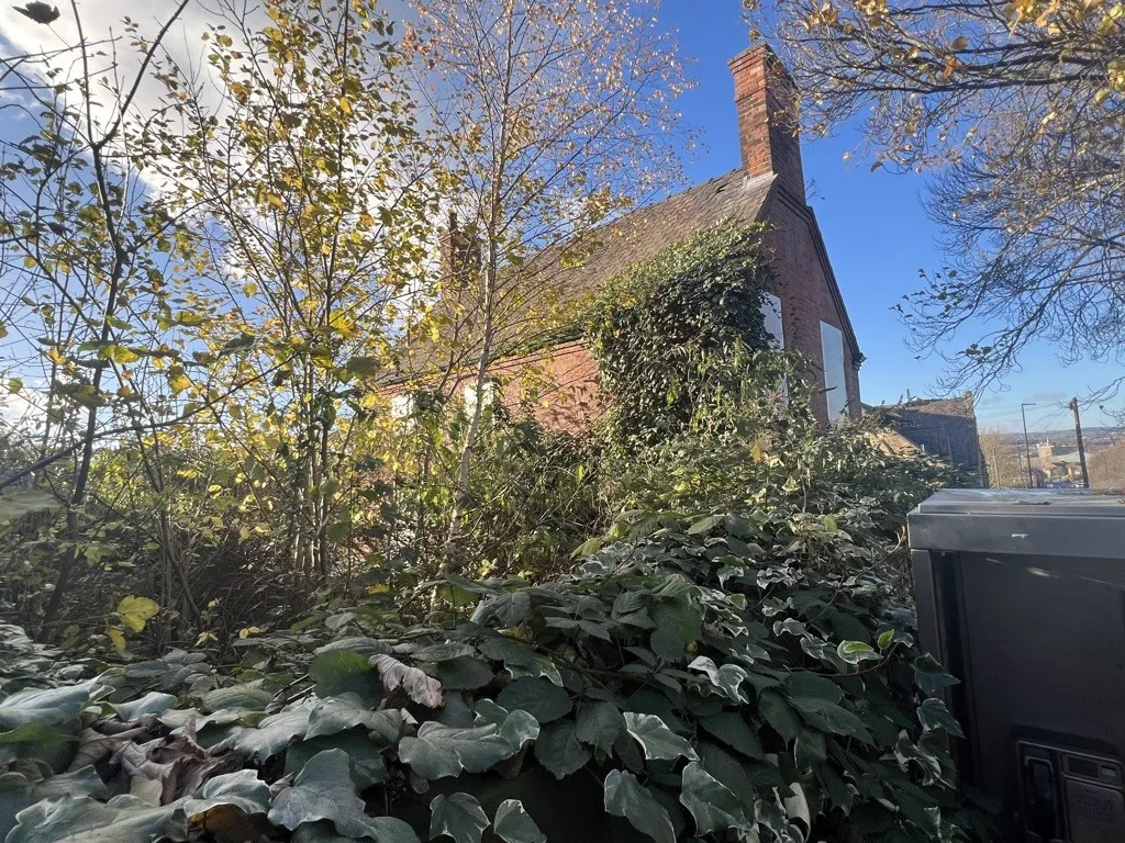 212 Darnall Road, Sheffield, South Yorkshire, S9 5AF