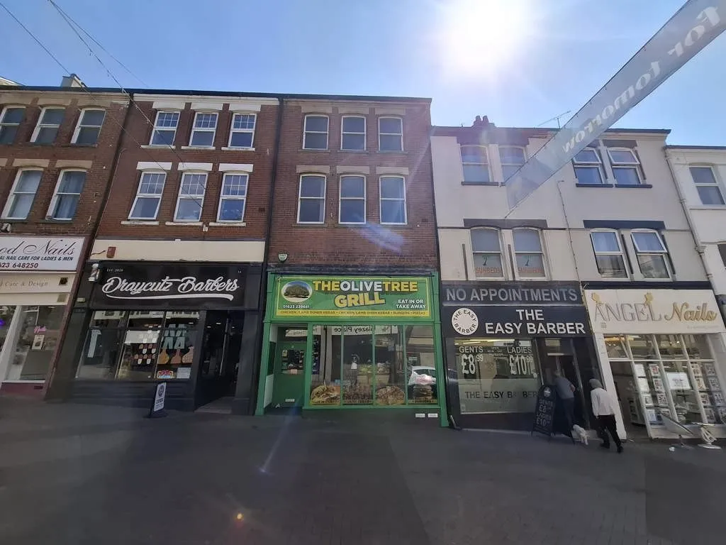12 Leeming Street, Mansfield, Nottinghamshire, NG18 1NE