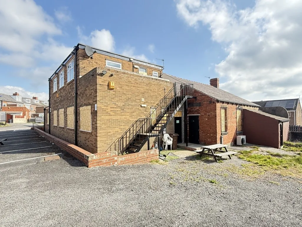 Cudworths Industrial Club , James Street, Cudworth, Barnsley, South Yorkshire, S72 8AN