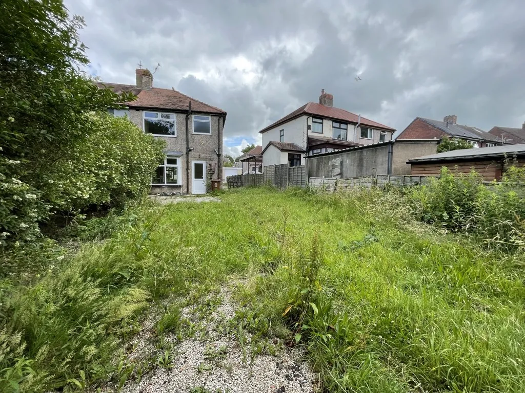 12 Lindadale Avenue, Accrington, Lancashire, BB5 0NG
