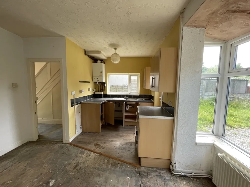 12 Lindadale Avenue, Accrington, Lancashire, BB5 0NG