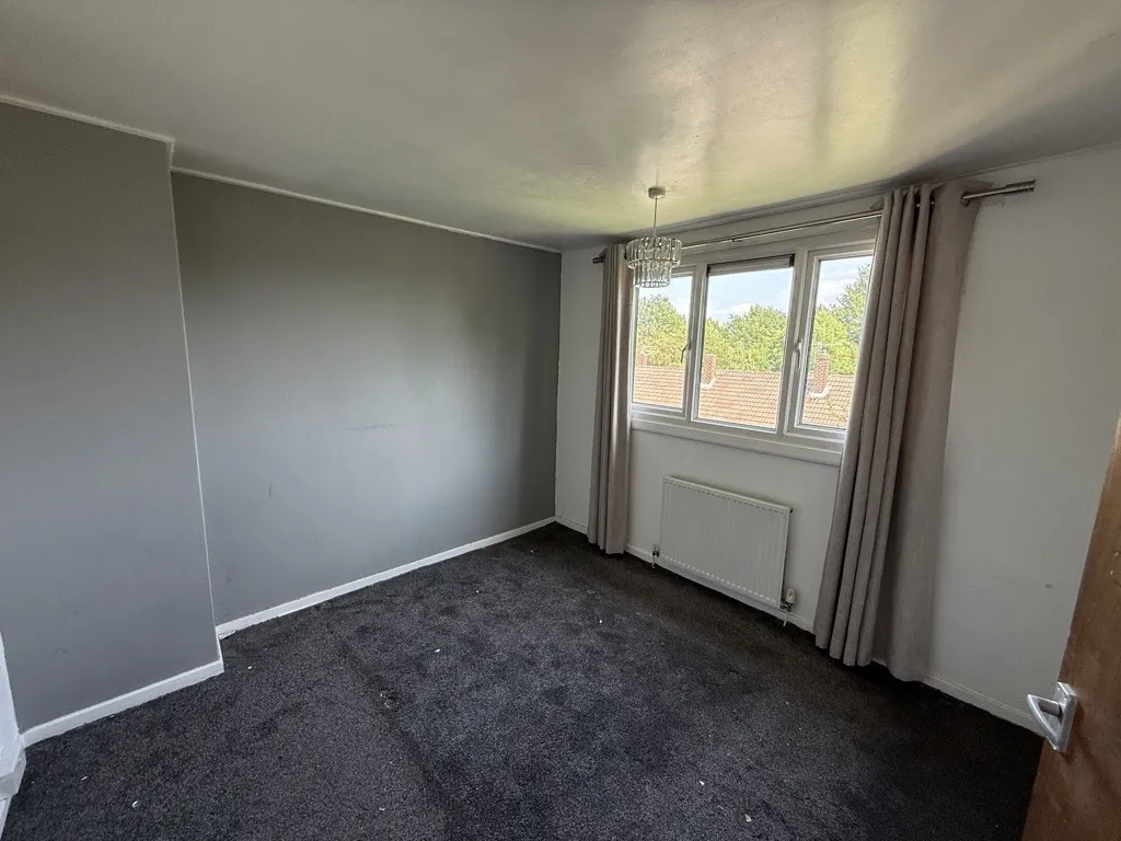 10 Grimsell Drive, Foxhill, Sheffield, South Yorkshire, S6 1AP