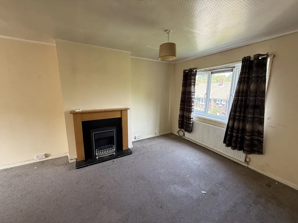 10 Grimsell Drive, Foxhill, Sheffield, South Yorkshire, S6 1AP