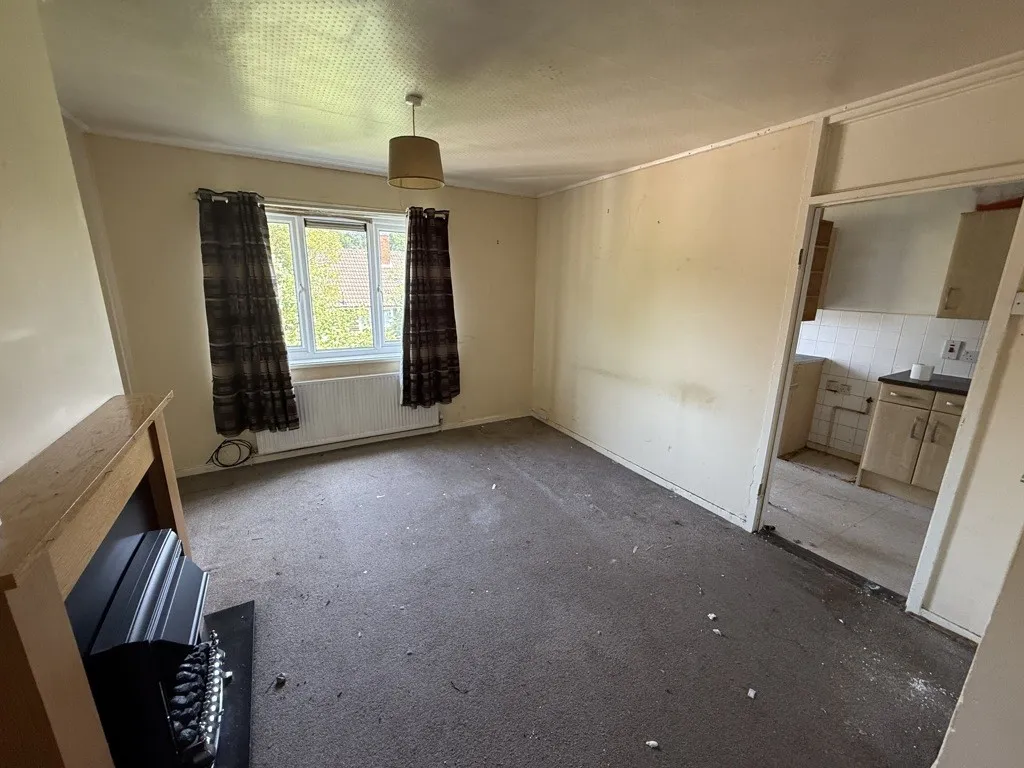 10 Grimsell Drive, Foxhill, Sheffield, South Yorkshire, S6 1AP