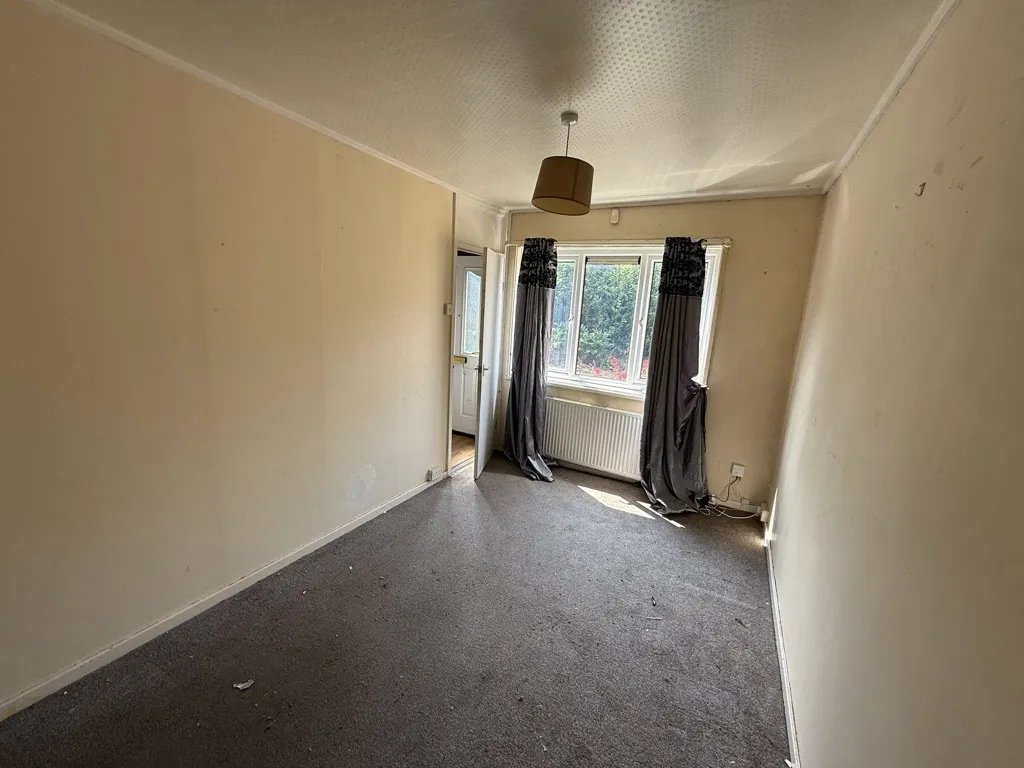 10 Grimsell Drive, Foxhill, Sheffield, South Yorkshire, S6 1AP