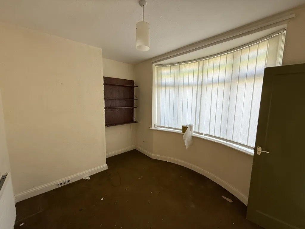 101 Lees Hall Road, Norton Lees, Sheffield, South Yorkshire, S8 9JL