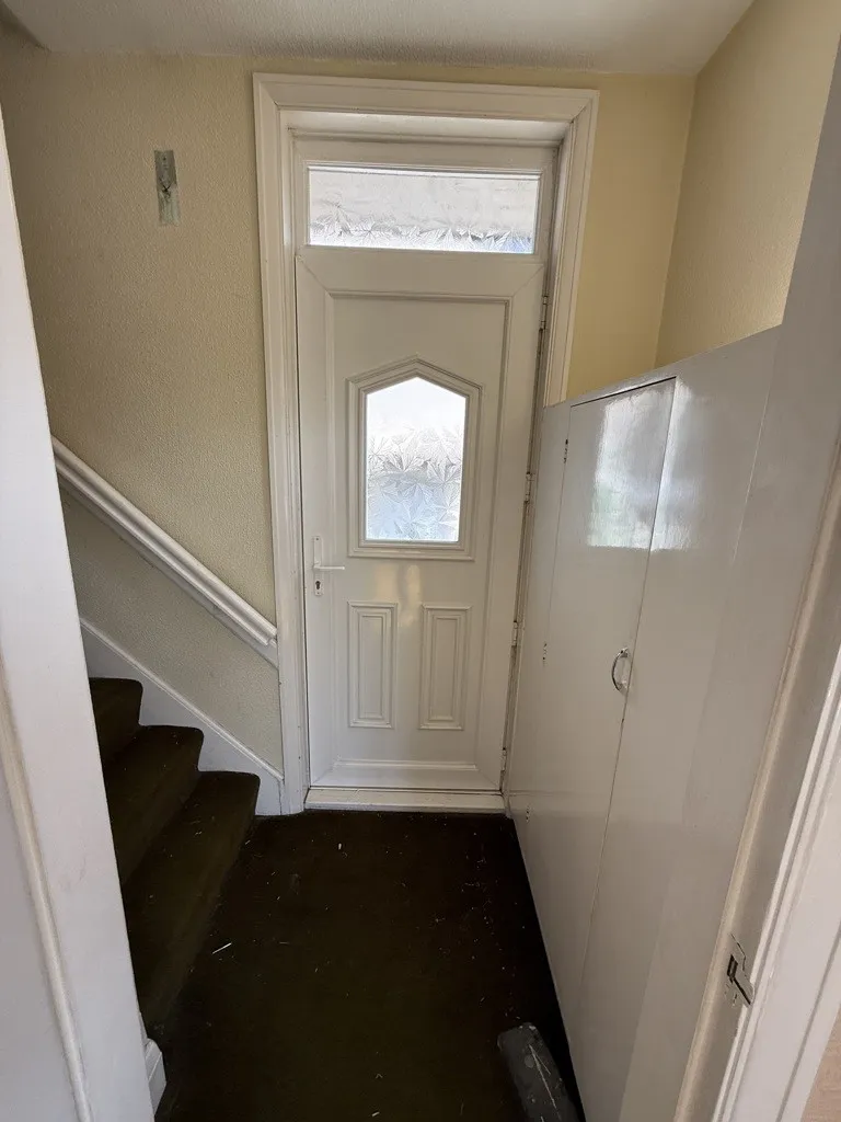 101 Lees Hall Road, Norton Lees, Sheffield, South Yorkshire, S8 9JL