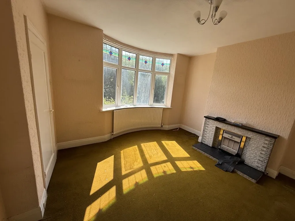 101 Lees Hall Road, Norton Lees, Sheffield, South Yorkshire, S8 9JL