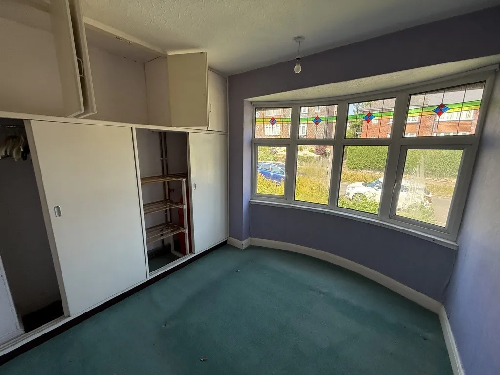101 Lees Hall Road, Norton Lees, Sheffield, South Yorkshire, S8 9JL