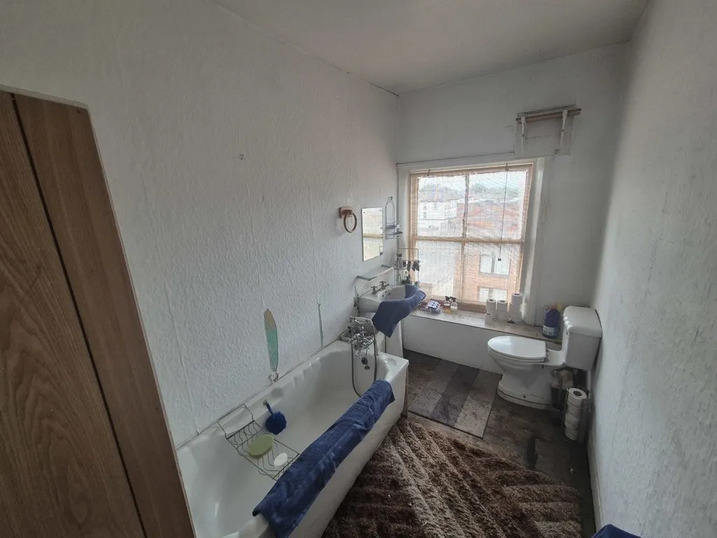 Upper Floors At 28A Prescot Road, Fairfield, Liverpool, Merseyside, L7 0LQ