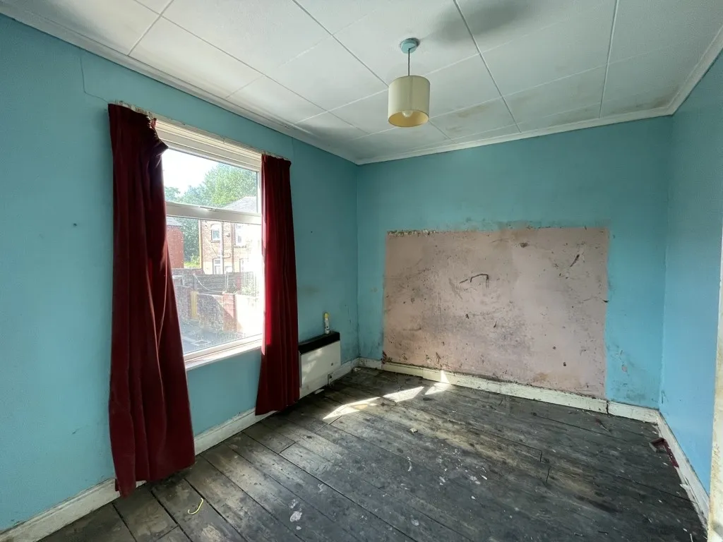 25 Beechwood Street, Bolton, Lancashire, BL3 2DE