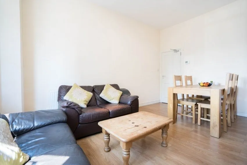 476/476A, Glossop Road, Broomhill, Sheffield, South Yorkshire, S10 2QA