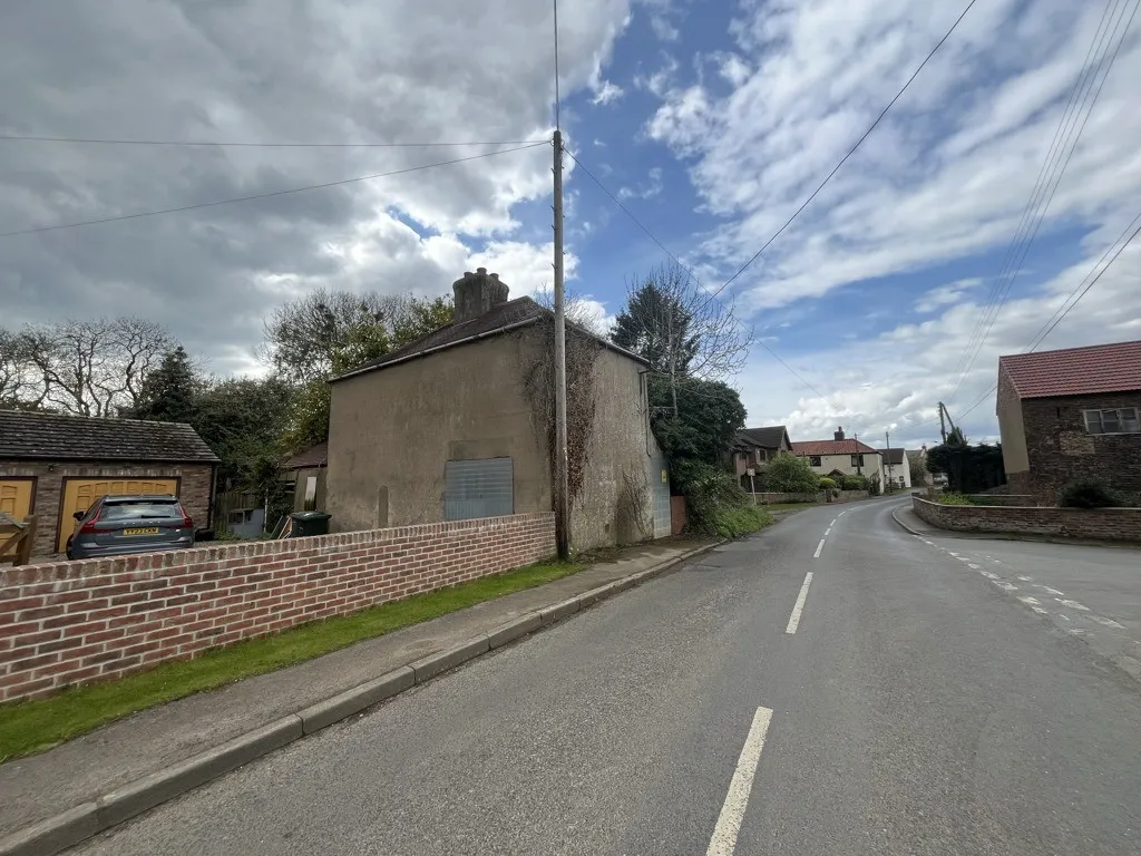 West View, Main Road, Hirst Courtney, Selby, North Yorkshire, YO8 8QT