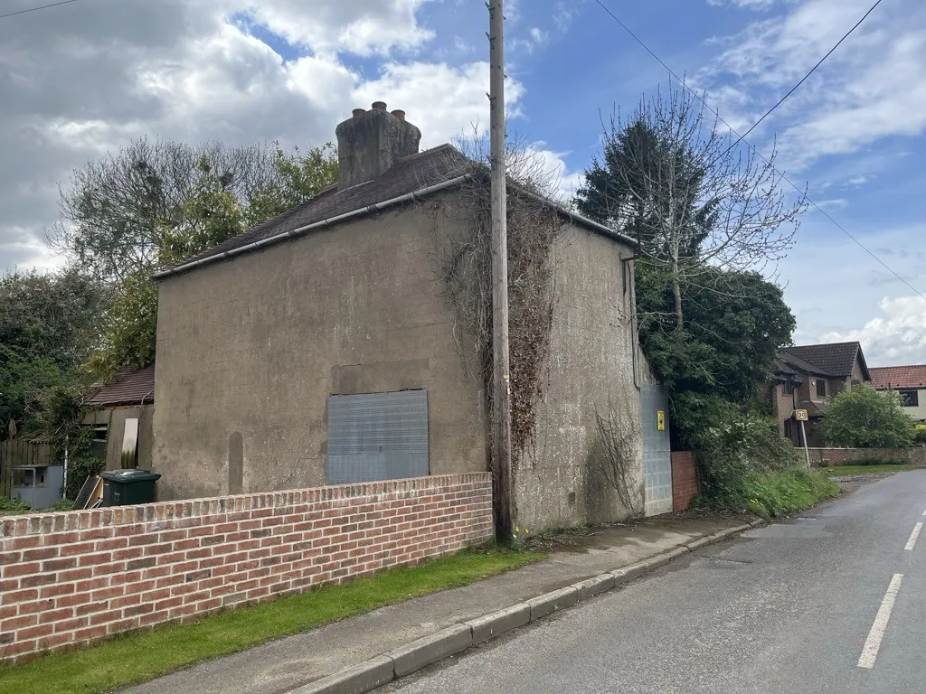 West View, Main Road, Hirst Courtney, Selby, North Yorkshire, YO8 8QT