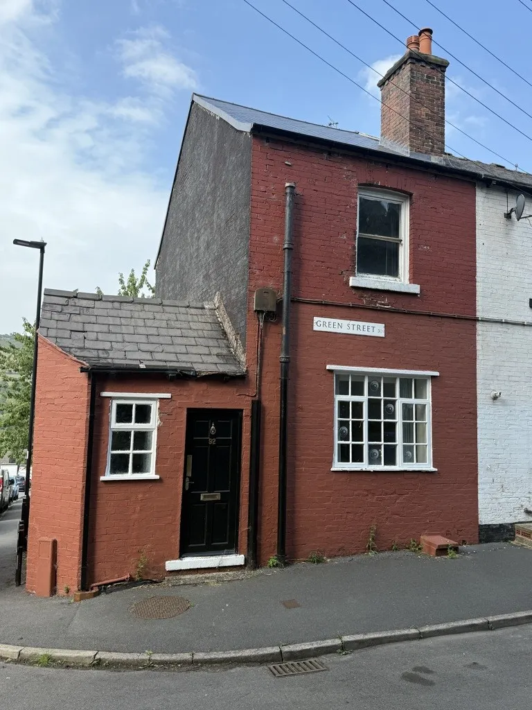 92 Green Street, Deepcar, Sheffield, South Yorkshire, S36 2PZ