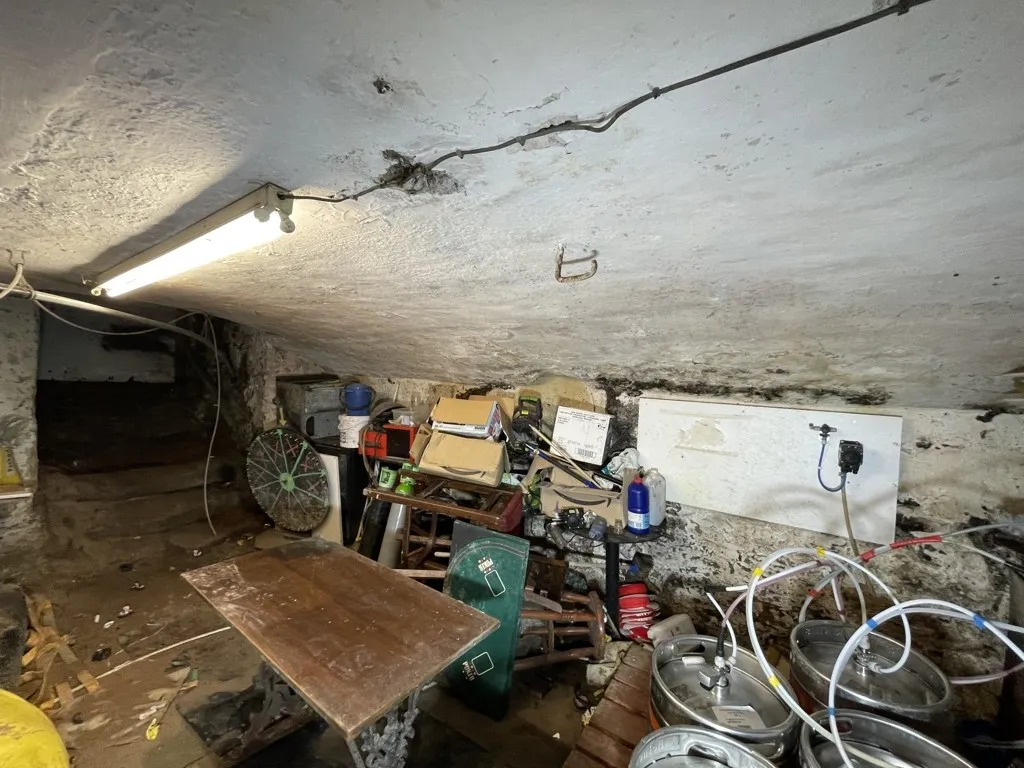8 Windy Bank, Colne, Lancashire, BB8 9HZ