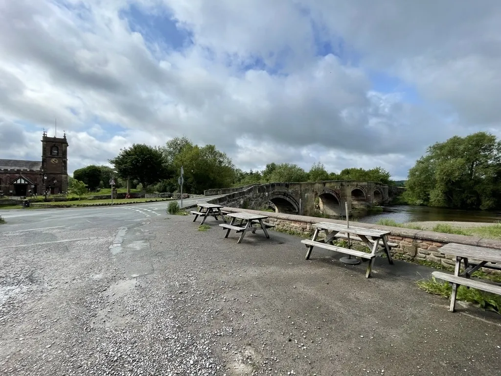 Royal Oak, High Street, Bangor-On-Dee, Wrexham, Wrexham, LL13 0BU