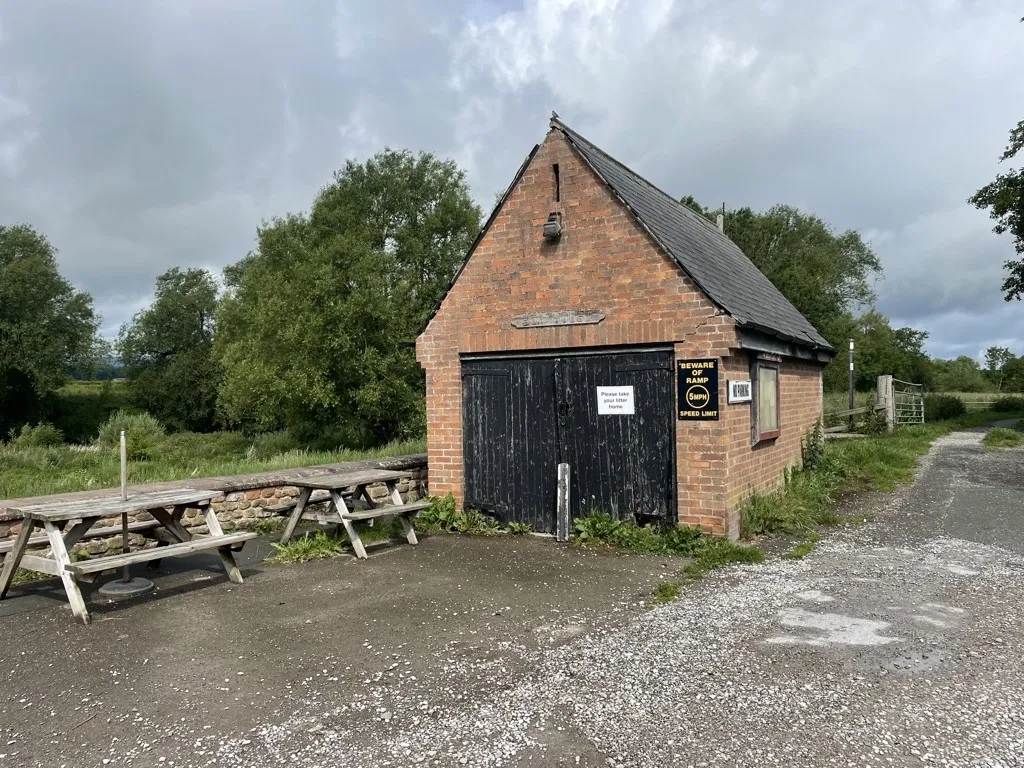Royal Oak, High Street, Bangor-On-Dee, Wrexham, Wrexham, LL13 0BU