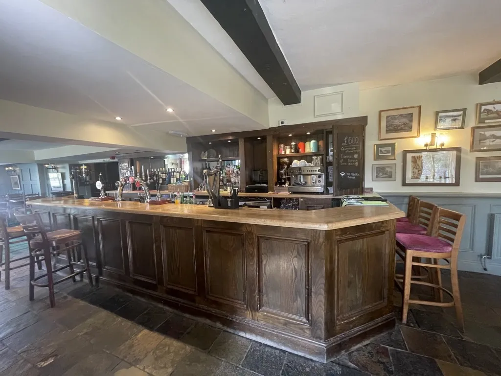Royal Oak, High Street, Bangor-On-Dee, Wrexham, Wrexham, LL13 0BU