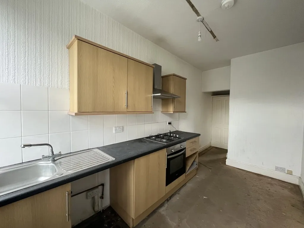 98 St. Thomas's Road, Huddersfield, West Yorkshire, HD1 3LL