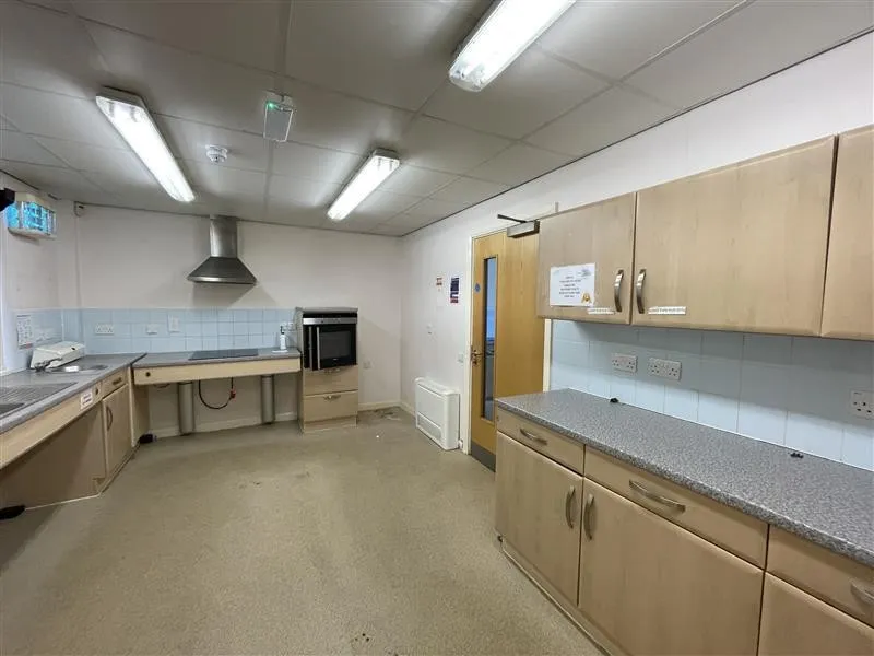 Former Lovell Park Day Centre, 1 Lovell Park Gate, Leeds, West Yorkshire, LS7 1DA