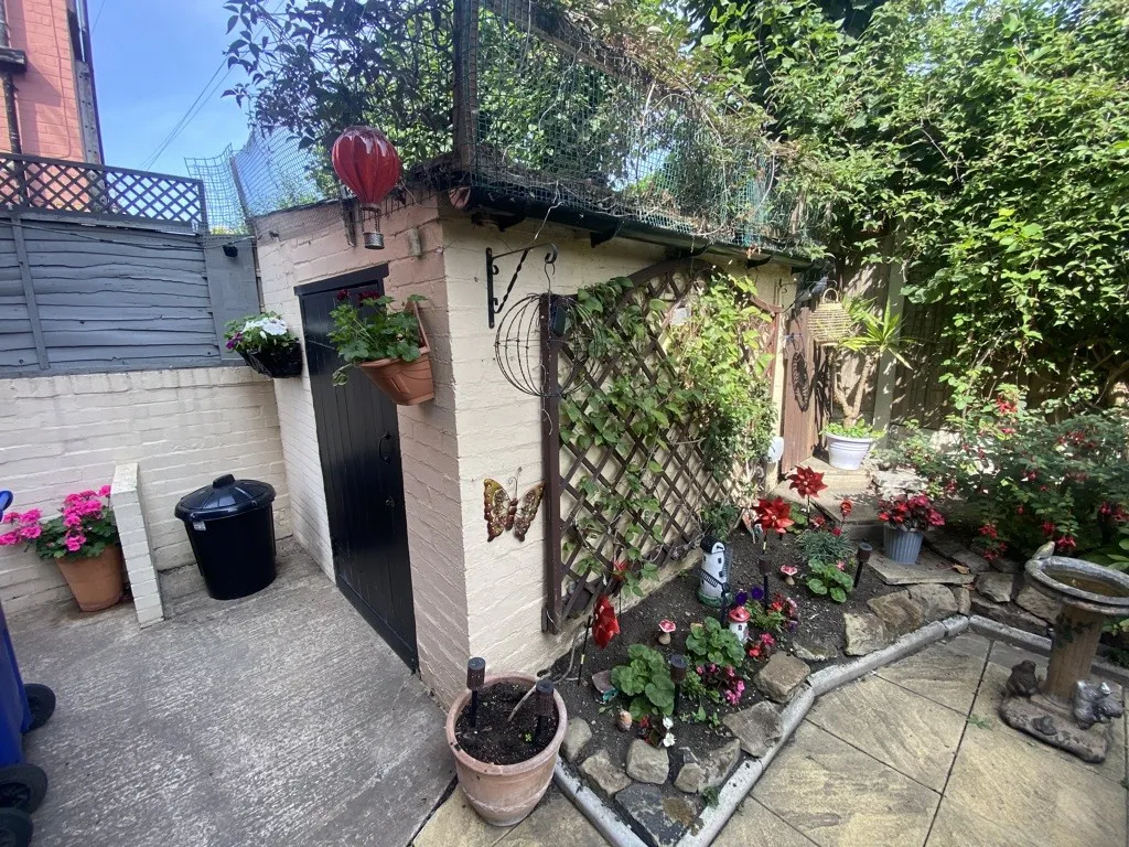 7 Pinfold Lands, Mexborough, South Yorkshire, S64 9LW