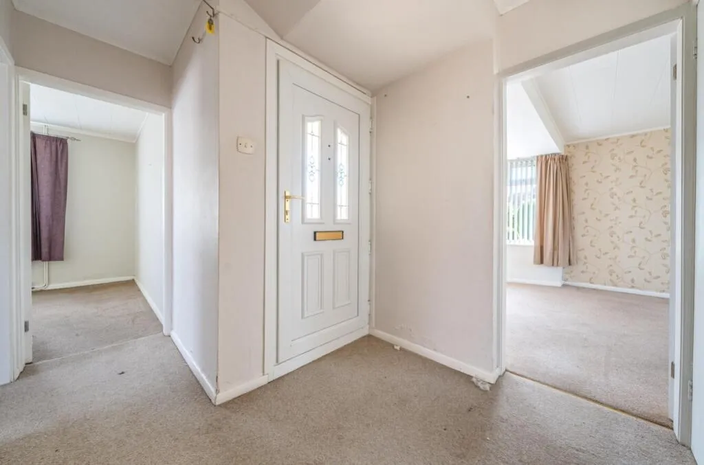 3 bed Detached Bungalow