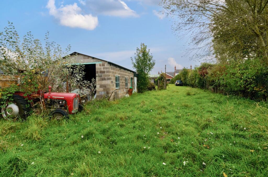 3 bed Detached Bungalow