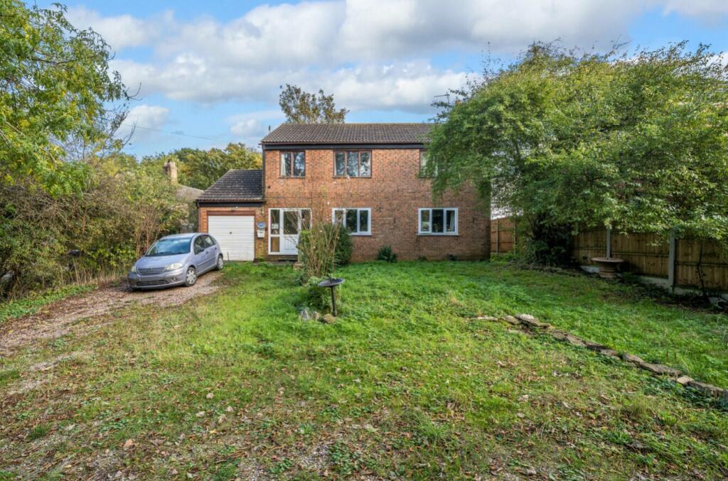 5 bed Detached
