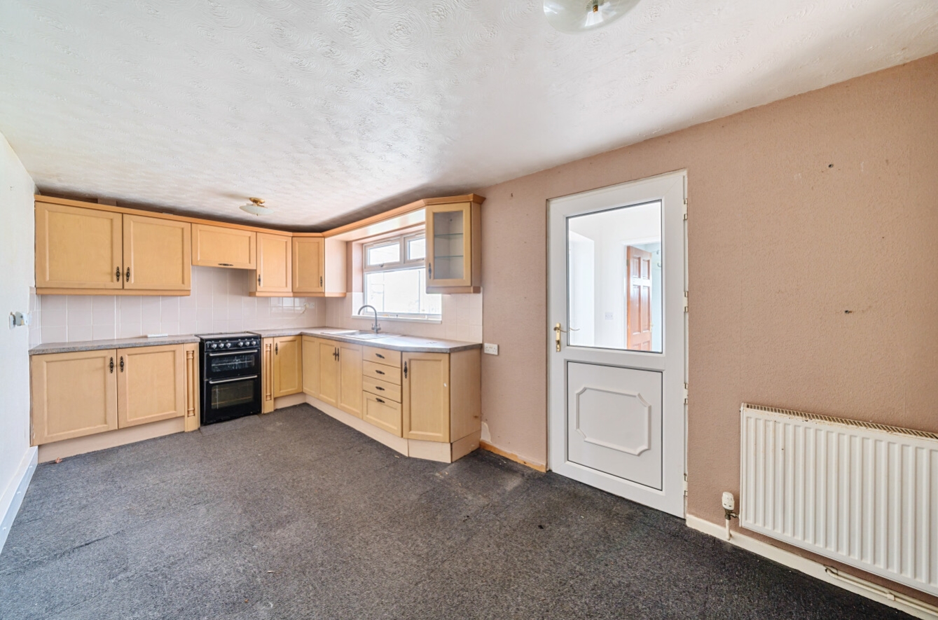 3 bed Semi-Detached