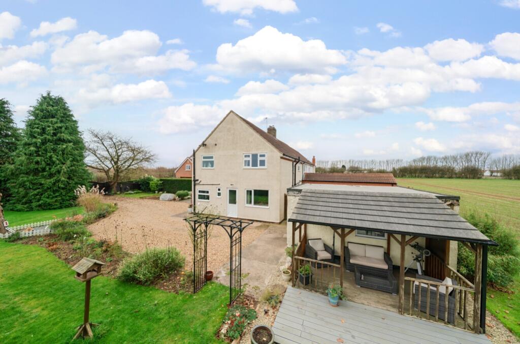 3 bed Semi-Detached
